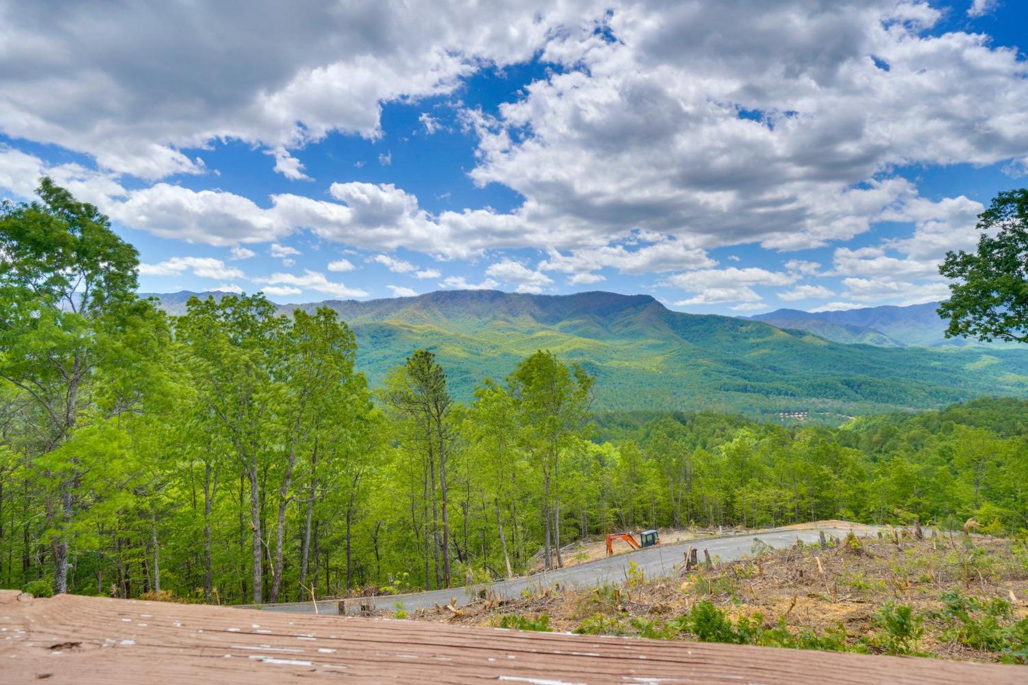 Gatlinburg Cabin With Hot Tub About 11 Miles To Downtown Exteriör bild